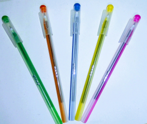 plastic-use-and-throw-ball-pen-1687945068-6514731_looking for distributors